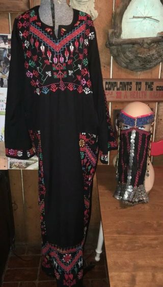 Vintage Embroidered Bedouin Tunic Dress Robe Middle East W/ Veil Boho Ethnic
