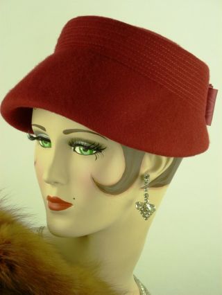 Vintage Hat 1940s,  English,  Deep Red Felt Ladies Day Hat W Bows To Back & Hatpin