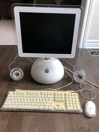 Vintage Apple Imac G4 15 - Inch 700 - Mhz Powerpc,  256mb,  40gb All - In - One