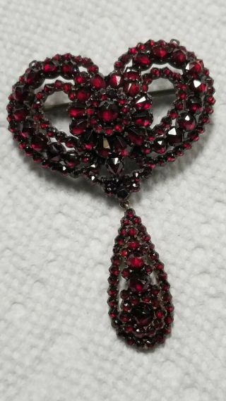 Antique Victorian Rose Cut Bohemian Garnet Heart Shaped Dangling Brooch Pin