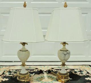 Large Pair Elegant Antique/vtg Alabaster Marble Brass Table Lamps W/ Shades 5699