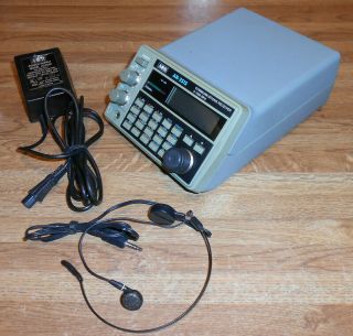 Vintage Aor Ar - 2515 Communications Receiver Scanner Radio W/ Power Supply