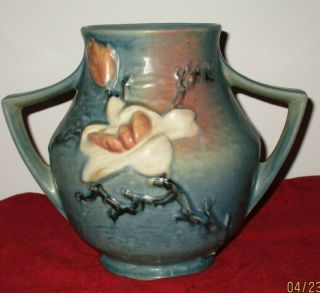 Vintage Roseville Art Pottery Usa Magnolia Blue Large Vase 91 - 8 "