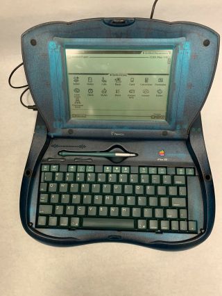 Apple Emate 300 Laptop Translucent | | Old Vintage Ic | 1997 No Charger