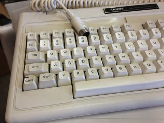 VINTAGE 1984 Tandy 1000 SX Personal Computer & Keyboard POWERS UP of 6 2
