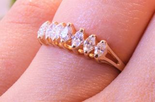 Vintage ESTATE 14K Solid Yellow Gold Engagement Ring Marquise Natural Diamonds. 4