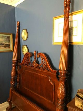 Elegant Queen Size Mahogany 4 Poster Bed with Ball and Claw Feet 11