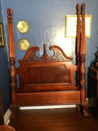 Elegant Queen Size Mahogany 4 Poster Bed with Ball and Claw Feet 3