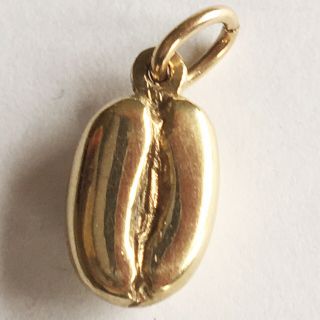 Vintage Solid 9ct Yellow Gold Coffee Bean Pendant Fully Hallmarked Investment