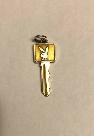 Vintage 14k Yellow Gold " Playboy Bunny Key " Charm From Estate 3.  1 Grams