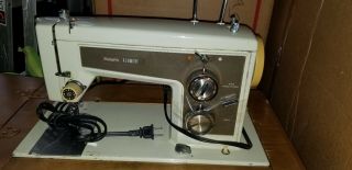 Vintage Kenmore Sewing Machine Model 158.  14300 In Conditions