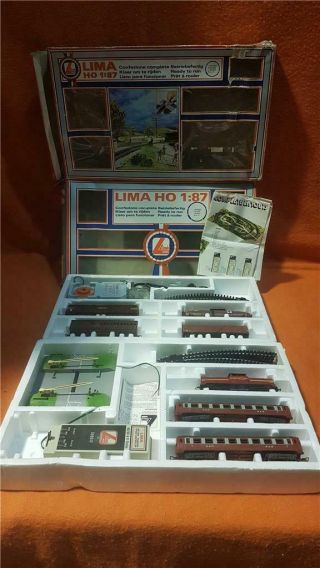 Rare Boxed Lima South Africa Sar Sas E919 Train Railway Set & Level Crossing Set