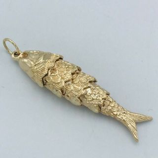 Vintage 9ct.  375 Gold Articulated Fish Pendant Charm 1976 461