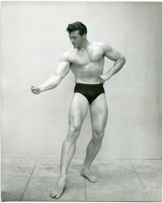 Vintage 1960s 8x10 Milo Of Los Angeles Competitive Bodybuilder Don Peters