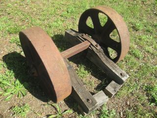 Vintage Hit & Miss Cast Iron Wheels,  Industrial,  Railroad Cart Engine/motor