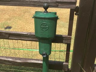 Vintage Golf Course Deluxe PAR AIDE Single GOLF BALL WASHER w Mounting Pole 2