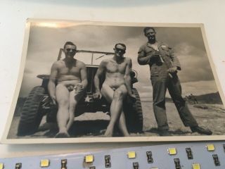 1940’s - 50’s Nude Us Army Soldiers On Jeep Drinking Beer Gay Interest 2