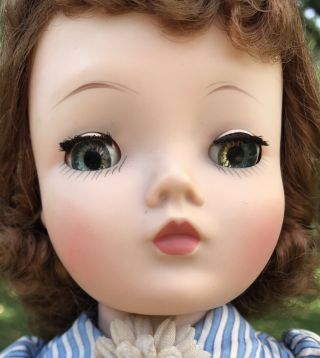 Vintage 1950s Madame Alexander Cissy Doll with outfit - doll 11