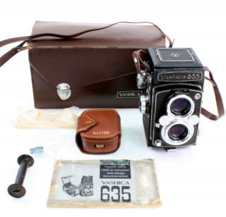 Vintage Yashica - 635 Twin Lens Camera Japan 35mm & 120 Film Q20