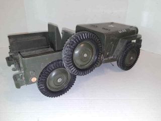Vintage 1960s GI JOE by Hasbro 7000 5 STAR HQ 26 Army JEEP Battery Operated 20 