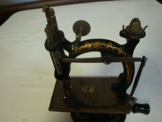 1900 ' s F & W Liberty Childs Sewing Machine Enameled Cast Iron 2