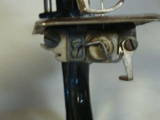 1900 ' s F & W Liberty Childs Sewing Machine Enameled Cast Iron 8