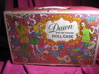 Vintage Dawn & Her Friends Doll Case With 6 Dolls - 2 Male & Accessories