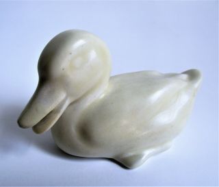 Antique ROOKWOOD 1929 Pottery DUCK PAPERWEIGHT Yellow Ivory Matte Glaze 6064 VTG 4