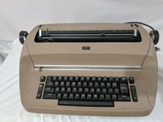 Vintage Ibm Selectric 1 Typewriter - Tan -