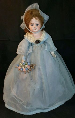 Antique German Bisque Shoulder Head Doll Am 13 "