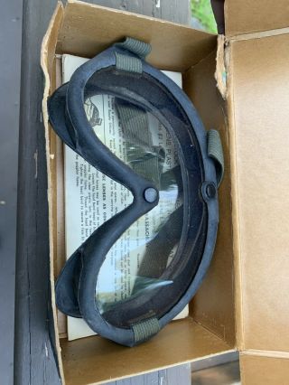 Vintage Wwii U.  S.  Army M - 1944 Goggles Polaroid With Box Extra 3 Lenses