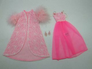 Vintage Barbie Doll 1967 " Pink Moonbeam " 1694 Robe Nightgown Negligee Hot Pink