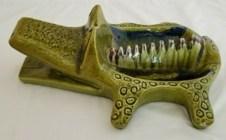 VTG Calif USA D 23 Large Green Alligator Mid - Century Ashtray Ceramic Pottery 6