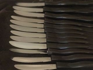 Set Of 12 Cutco Vintage Steak Knives Dark Handles 1759 Ki,  Kc,  Km & Kj
