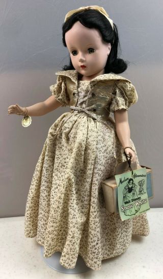 Vintage Madame Alexander Margaret " Snow White " W/ Wrist Tag/curlers