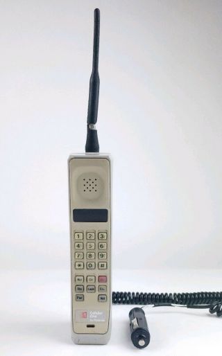 Vintage Cellular One By Motorola Thick Brick Phone Usa Made - Truck