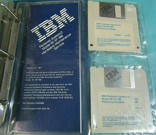 Vintage IBM 1991 Personal System /2 Hardware Maintenance Service book w/ discs 5