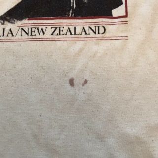 NEIL YOUNG Vintage 1985 Tour T - shirt TEE AUSTRALIA/ ZEALAND 3