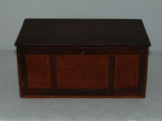 Vintage Antique Arts & Crafts Mission Oak Wood Dresser Jewelry Trinket Box