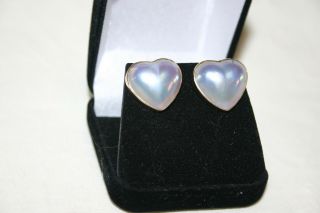 Vintage 18k Gold Mabe Pearl Earings Heart Shaped Gray With Blue/pink Iridescence