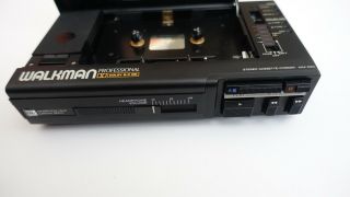 Vintage Sony Walkman Professional Model WM - D6C w/ Case and Strap 5