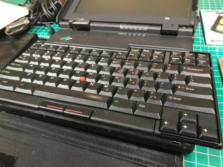 Thinkpad 701C butterfly keyboard vintage laptop w/ accessories 3