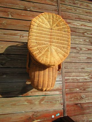 Vintage Wicker Elephant End Table /Plant Stand 6