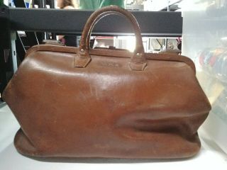Vintage Brown Cowhide Leather Satchel / Doctor 
