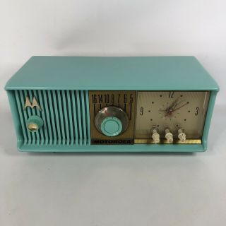 Motorola 56cd 1956 Vintage Vacuum Tube Clock Am Radio - Turquoise -