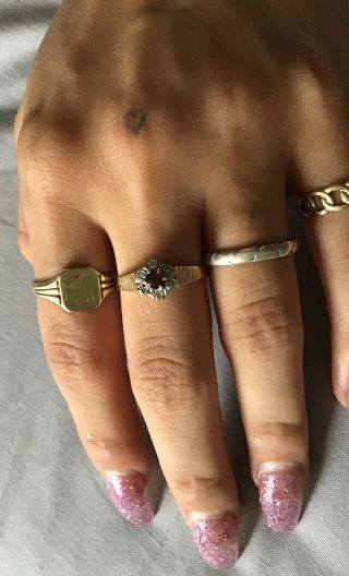 Vintage 9ct Gold Diamond and Ruby Ring Size O 1/2 2