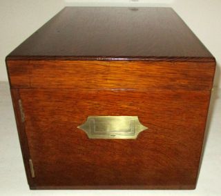 STUNNING ANTIQUE SOLID OAK & BRASS TABLE TOP COLLECTORS CABINET 2 keys 7
