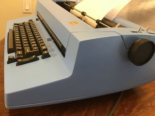 Vintage IBM Selectric II Correcting Typewriter BLUE w/ Ribbon 5