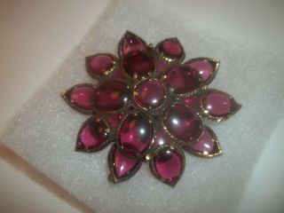 Vintage Crown Trifari Cranberry Red Poured Glass Pendant Brooch
