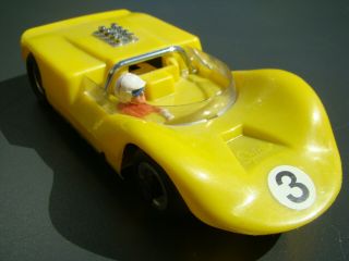 Very rare Swiss made Kitty 1:24 La Cucaracha MK II Spider slot car yellow 8